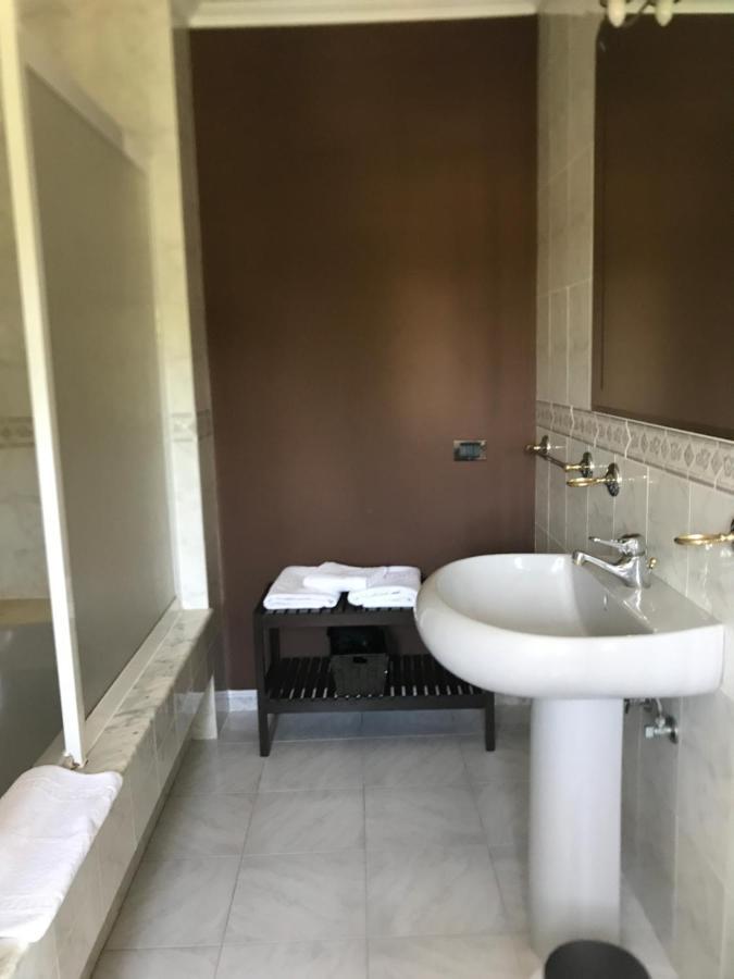 Pension Albergue A Pedra Sarria Luaran gambar